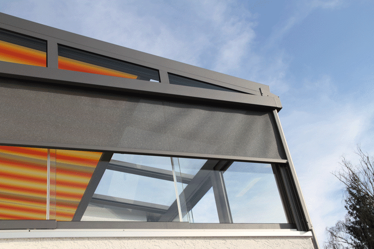 Sun roof and protection profiles